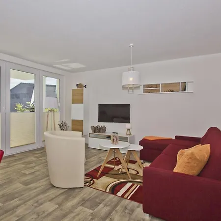 Apartment Mit Meerblick Und Terrasse, Gratis Nutzung Vom Ahoi Erlebnisbad Und Sauna In Sellin - Meeresblick 63 *