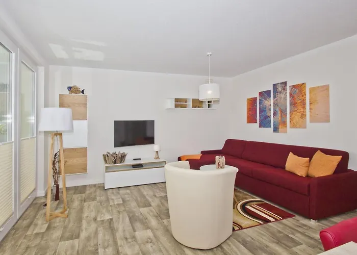 Mit Meerblick Und Terrasse, Gratis Nutzung Vom Ahoi Erlebnisbad Und Sauna In Sellin - Meeresblick 63 Appartement