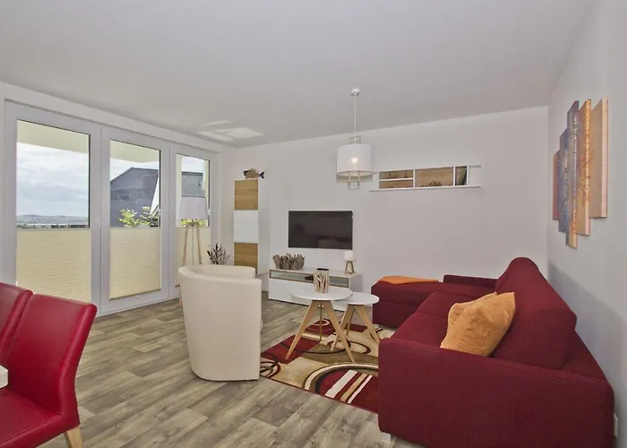 Appartement Mit Meerblick Und Terrasse, Gratis Nutzung Vom Ahoi Erlebnisbad Und Sauna In Sellin - Meeresblick 63 *