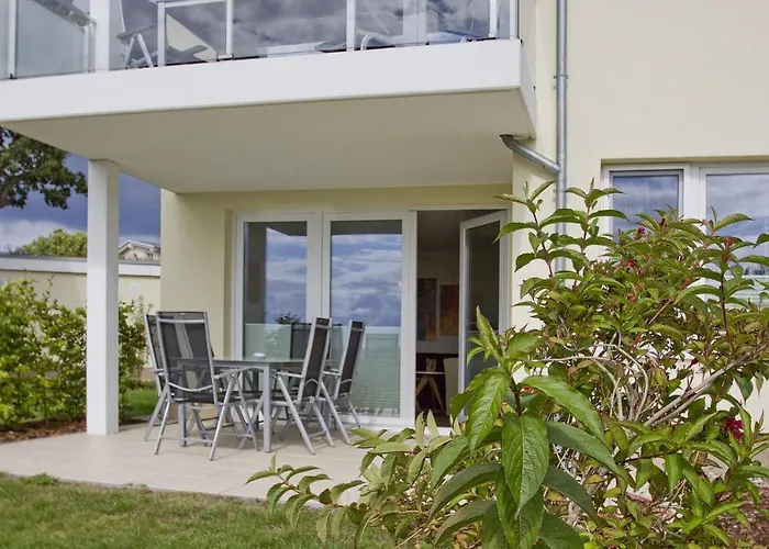 Mit Meerblick Und Terrasse, Gratis Nutzung Vom Ahoi Erlebnisbad Und Sauna In Sellin - Meeresblick 63 Appartement *