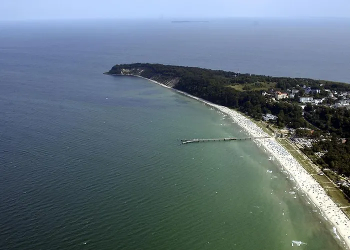 Mit Meerblick Und Terrasse, Gratis Nutzung Vom Ahoi Erlebnisbad Und Sauna In Sellin - Meeresblick 63 Appartement