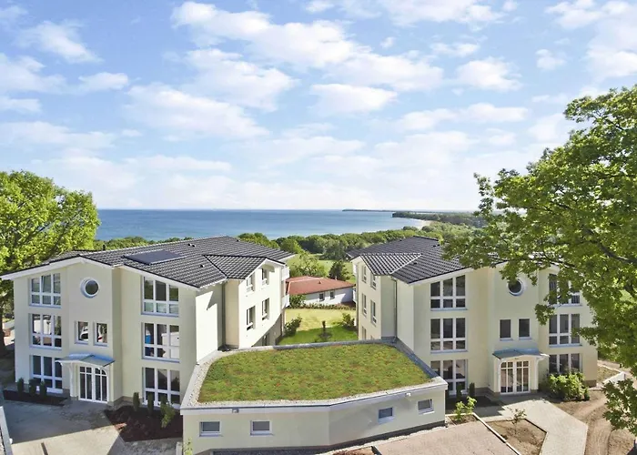 Mit Meerblick Und Terrasse, Gratis Nutzung Vom Ahoi Erlebnisbad Und Sauna In Sellin - Meeresblick 63 Appartement Goehren (Ruegen)